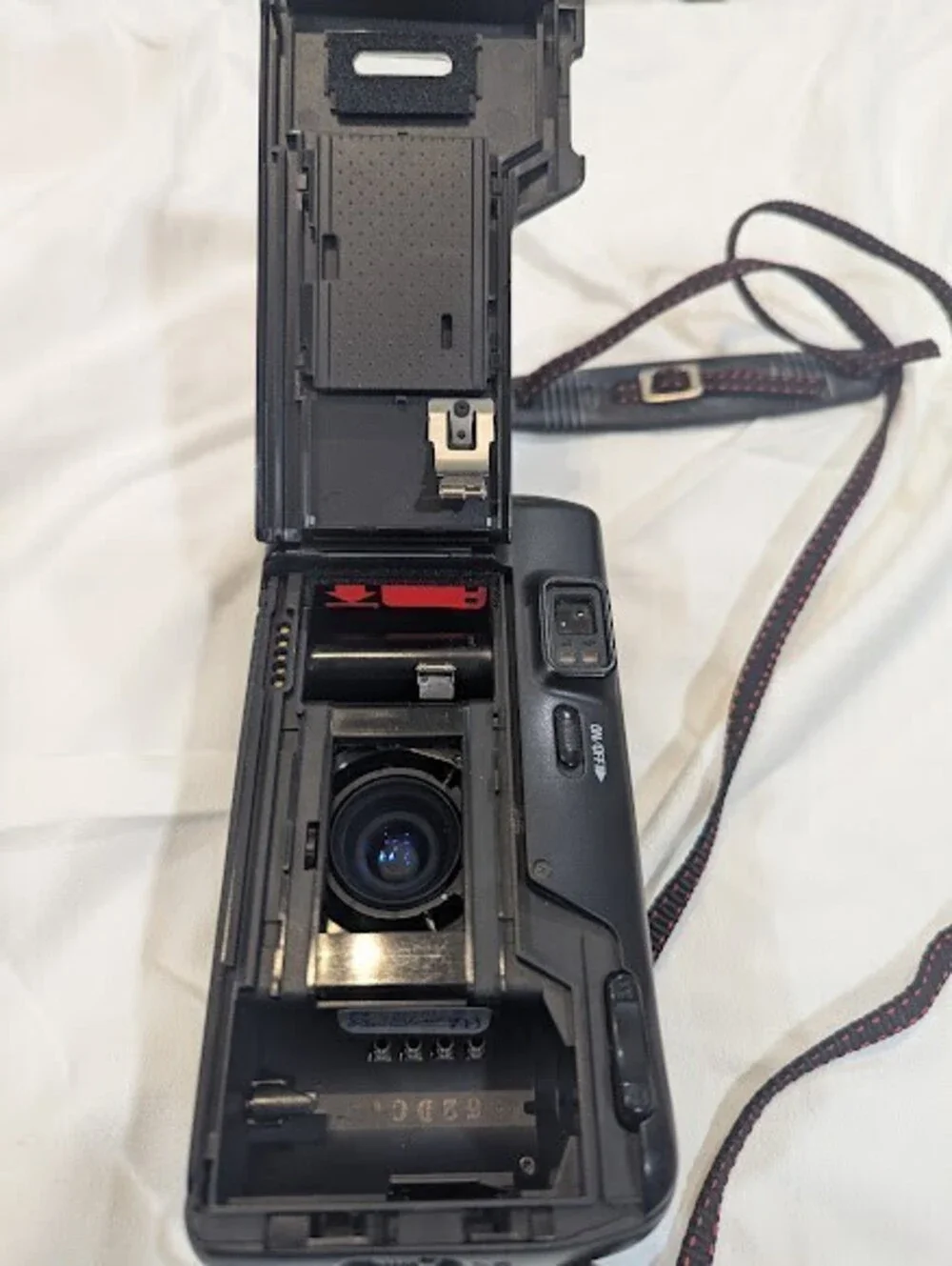 Nikon Zoom Touch 400 35mm Film Camera with VIEW Case - Untested / As-Is